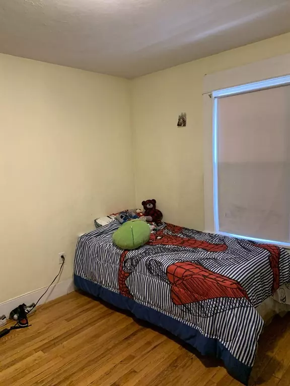 Springfield, MA 01105,92-94 Clifton Ave