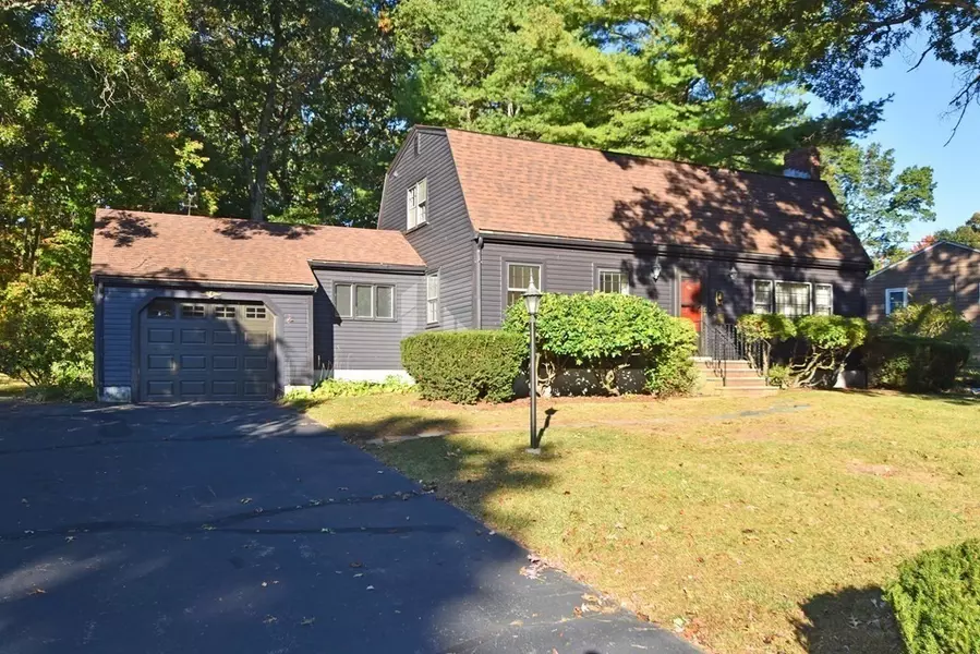 64 Devon Rd, Norwood, MA 02062