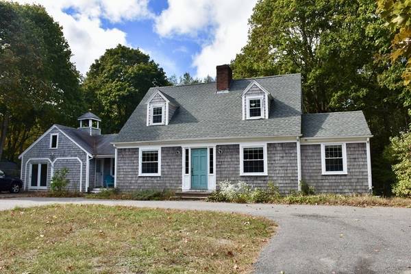 157 Main Street, Carver, MA 02330