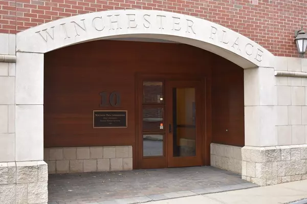 10 Winchester Place #201, Winchester, MA 01890