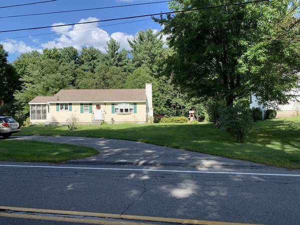 37 Tyng Road, Tyngsborough, MA 01879