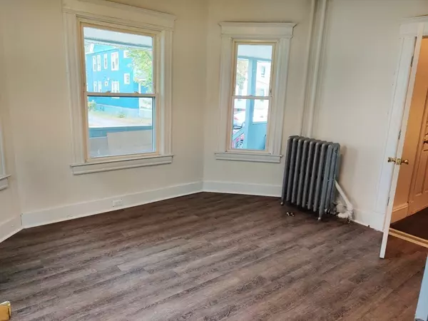 Springfield, MA 01109,80 Northampton Ave