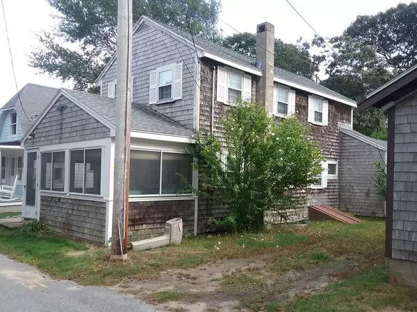 Harwich, MA 02646,9 Grove St