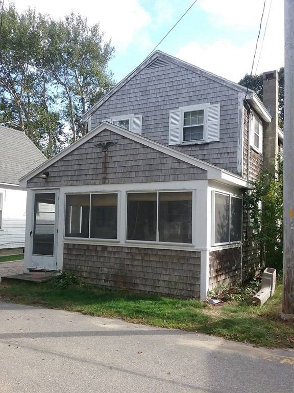 9 Grove St, Harwich, MA 02646