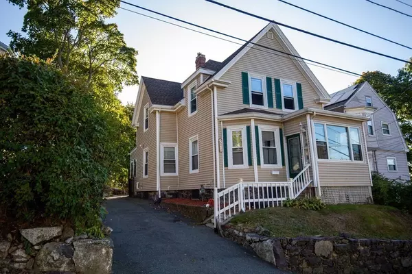 94 Bay View Ave, Lynn, MA 01902