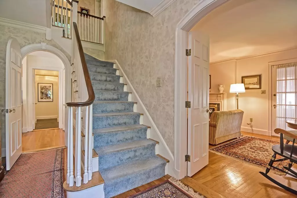 Brookline, MA 02467,136 Eliot St