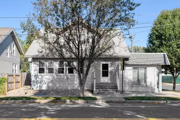 West Springfield, MA 01089,195-197 Union St