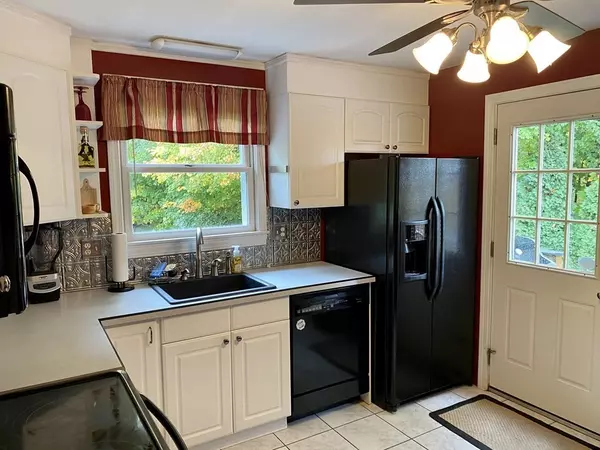 West Springfield, MA 01089,465 Prospect Ave