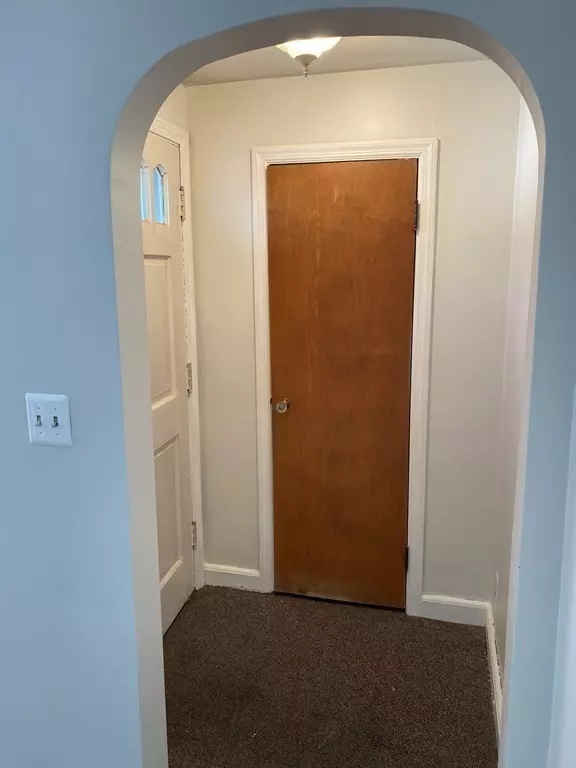 Springfield, MA 01129,20 Maybrook Road