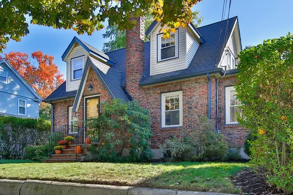 165 Playstead Rd, Medford, MA 02155