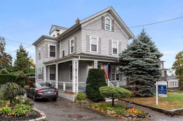 44 Mountain Ave, Swampscott, MA 01907