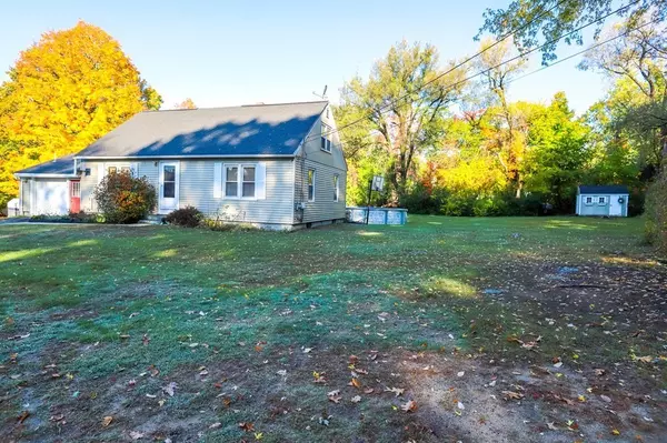 36 Orchard St, Athol, MA 01331