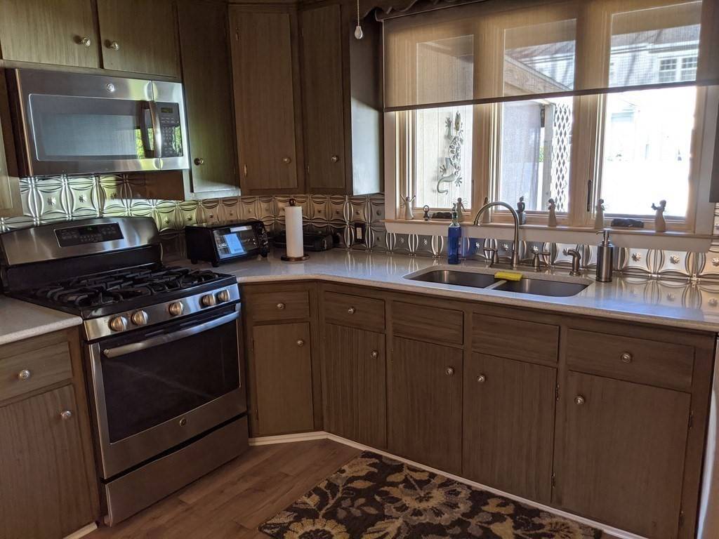 Fall River, MA 02720,110 Nichols St