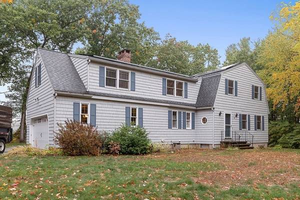 6 Helena Drivve, Tyngsborough, MA 01879