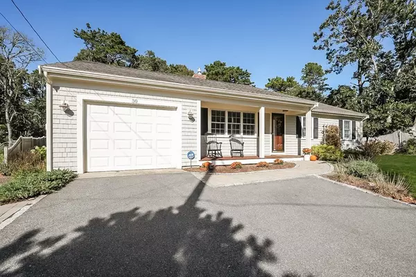 Harwich, MA 02645,30 Beach Plum Cir