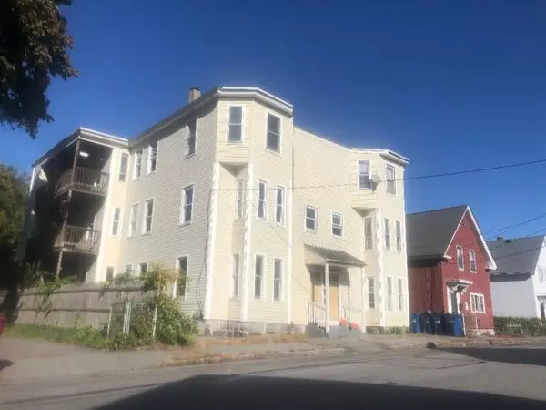 230 Lincoln St, Lowell, MA 01852