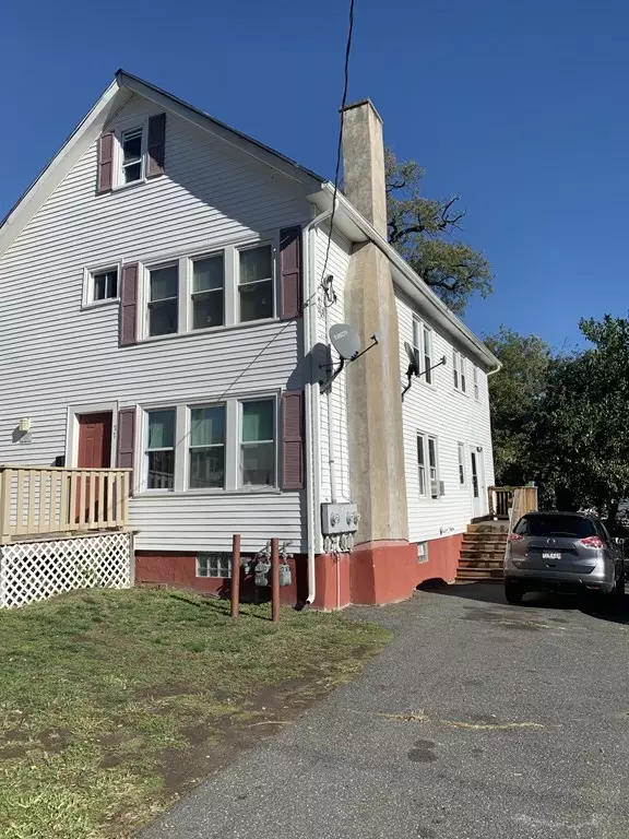 77 Clifton Ave, Springfield, MA 01105