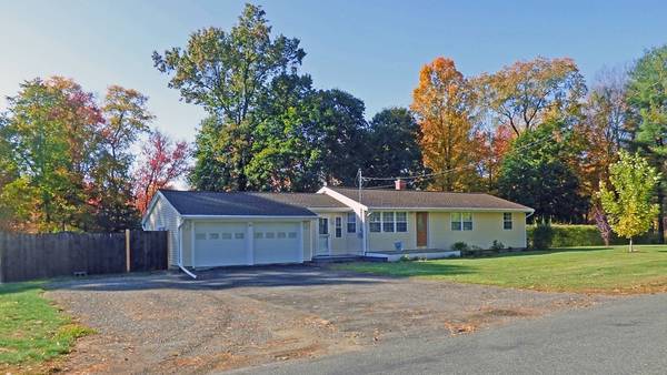 48 Claverack Road, Whately, MA 01093