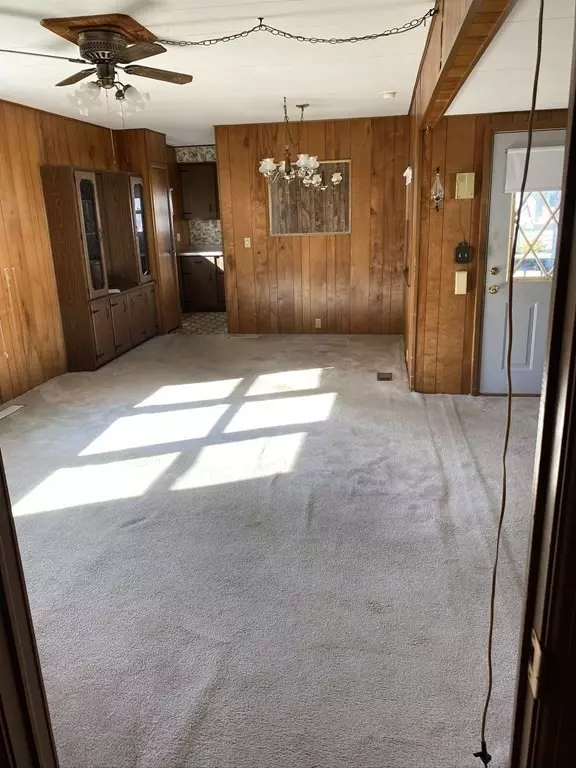 Plainville, MA 02762,9 Sunset Lane