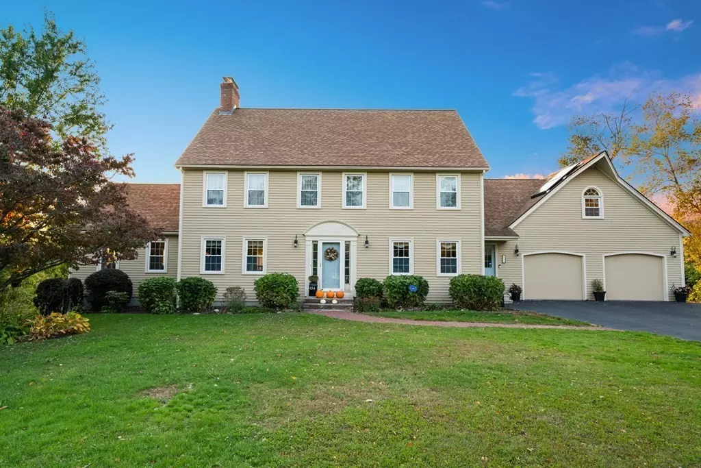 Auburn, MA 01501,434 South St