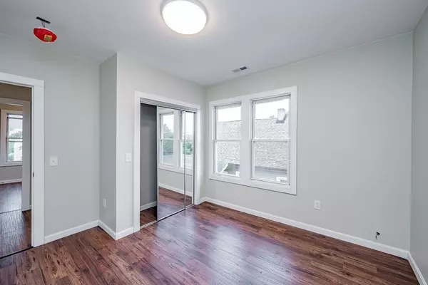 West Springfield, MA 01089,48 Chapin St