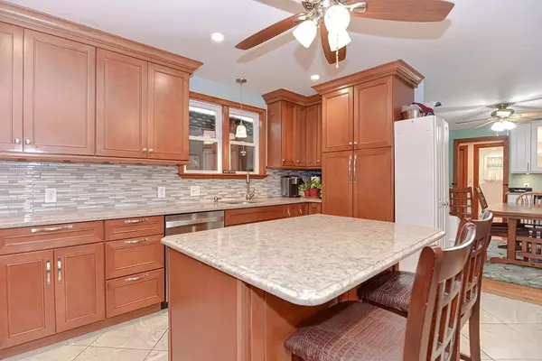 Abington, NH 03251,264 Plymouth St