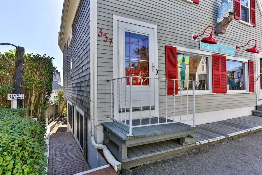 357 Commercial Street #9, Provincetown, MA 02657