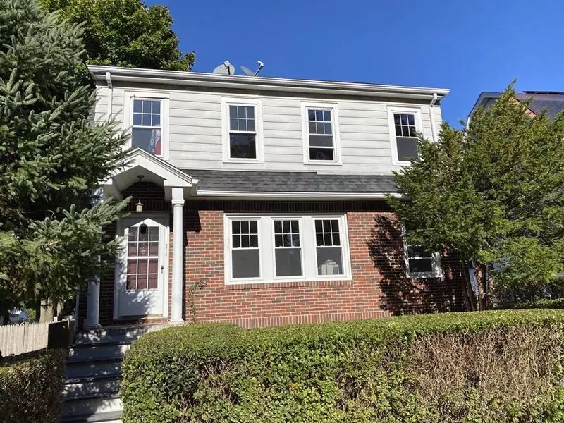 27 Hayes Road, Boston, MA 02131