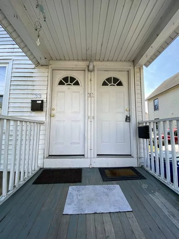 West Springfield, MA 01089,33 Belle Ave