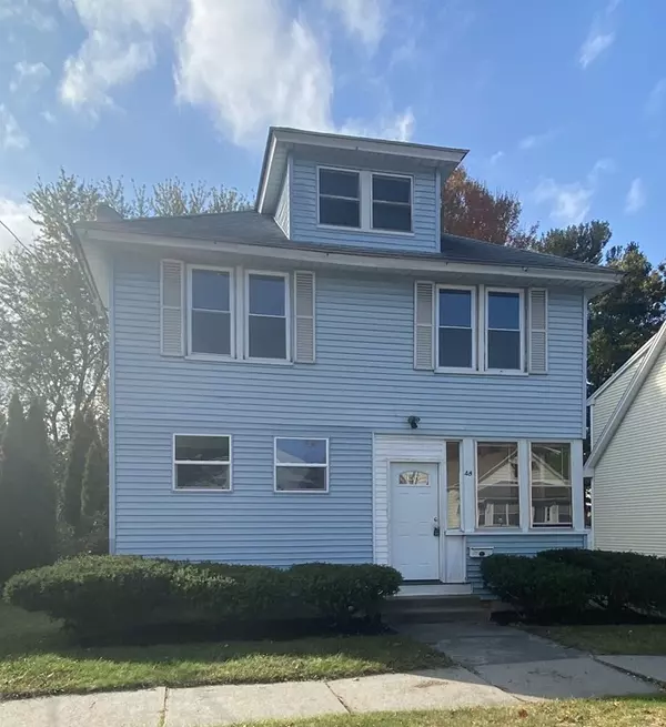48 Boyer St, Springfield, MA 01109