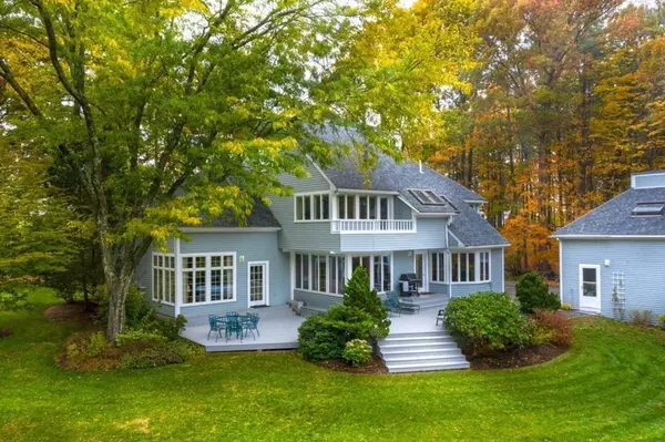 Dover, MA 02030,108 Pegan Ln
