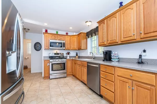 Seabrook, NH 03874,36 Pineo Farms Rd