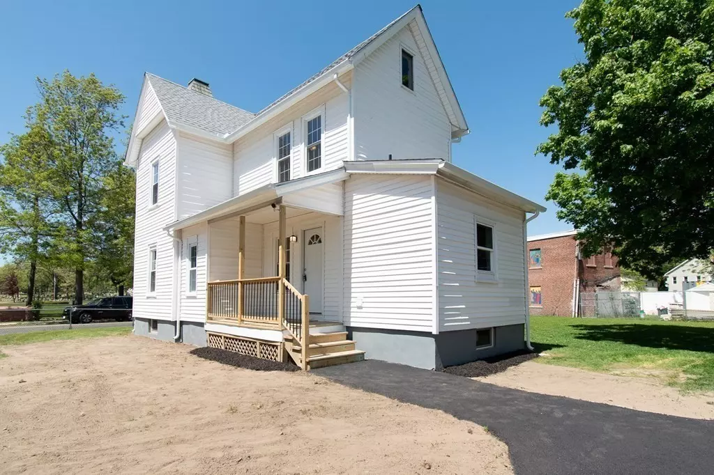 Springfield, MA 01109,427 Bay St