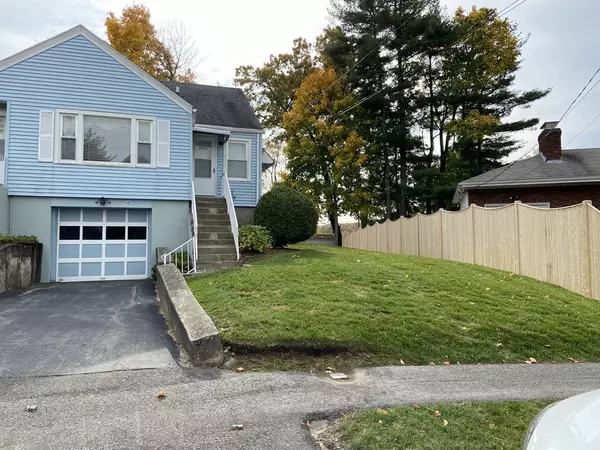 Worcester, MA 01602,24 Maxdale Rd
