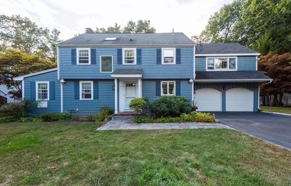 Lynnfield, MA 01940,4 Willowby Way