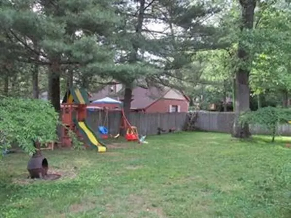 Springfield, MA 01109,814 Roosevelt Ave