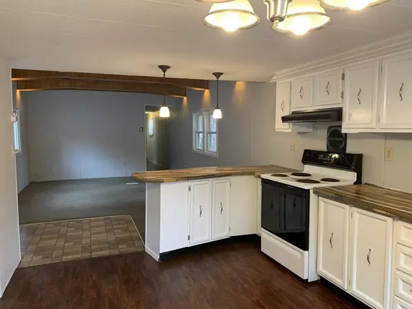 Billerica, MA 01862,98 Leicester St