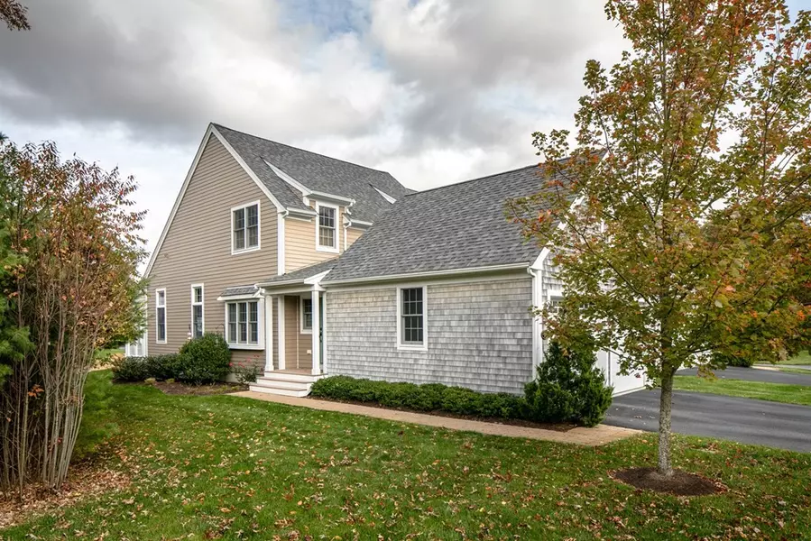 102 Fairhaven Rd #14, Mattapoisett, MA 02739