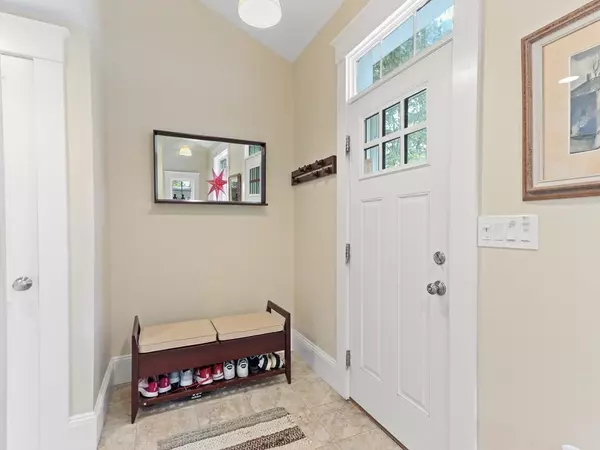 Reading, MA 01867,26 Bear Hill Rd