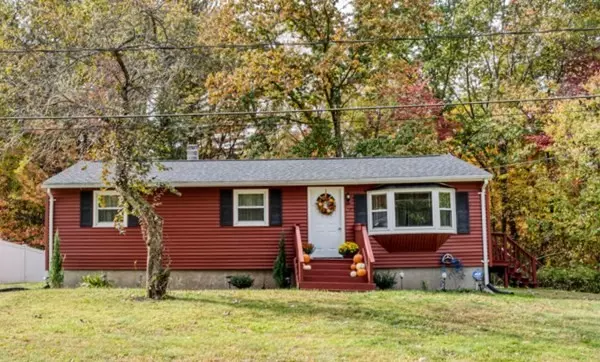 22 Pecousic St, Springfield, MA 01108