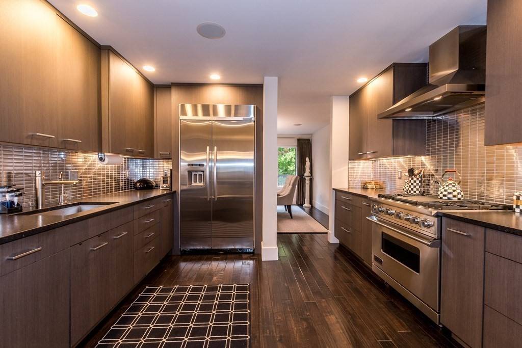 Newton, MA 02459,263 Nahanton St #263