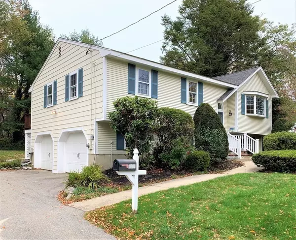 Cohasset, MA 02025,362 N Main St