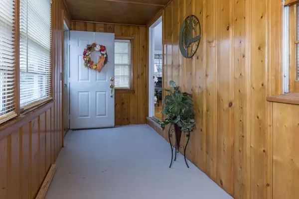 Springfield, MA 01108,47 Shawmut St