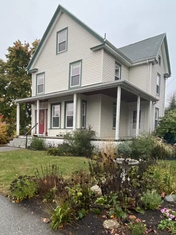 29 Felton St, Saugus, MA 01906