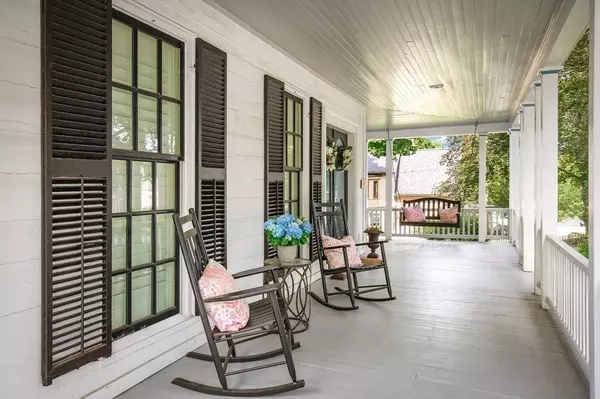 Cohasset, MA 02025,193 S. Main St