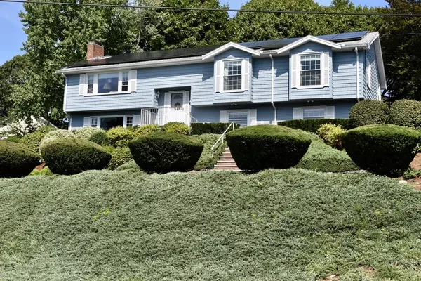 10 Dennett Road, Winchester, MA 01890