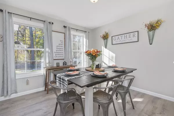 Springfield, MA 01109,183 Seymour Avenue