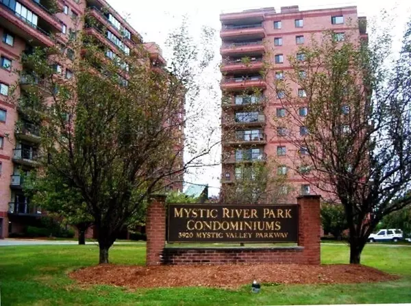 3920 Mystic Valley Pkwy #908, Medford, MA 02155