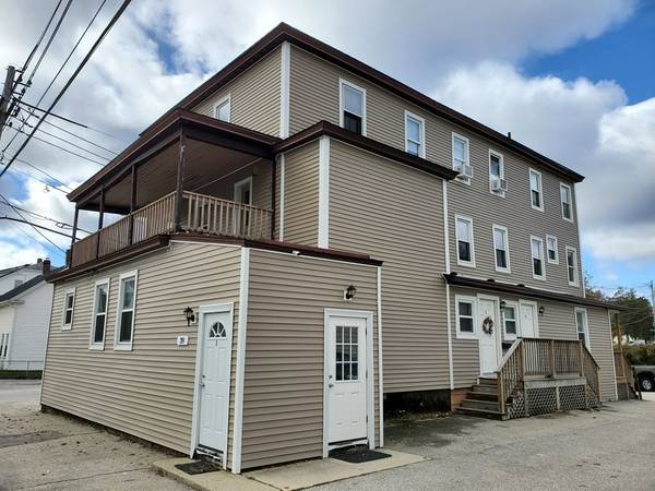 39-43 Oxford Ave, Dudley, MA 01571