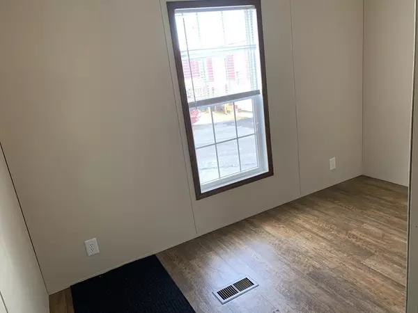 Auburn, MA 01501,557 Southwest Cutoff #75A